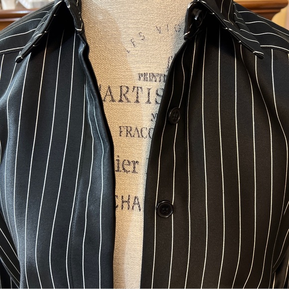 Laurel by Escada NWT 100% Silk Black Shirt with White Stripes. - Picture 10 of 11
